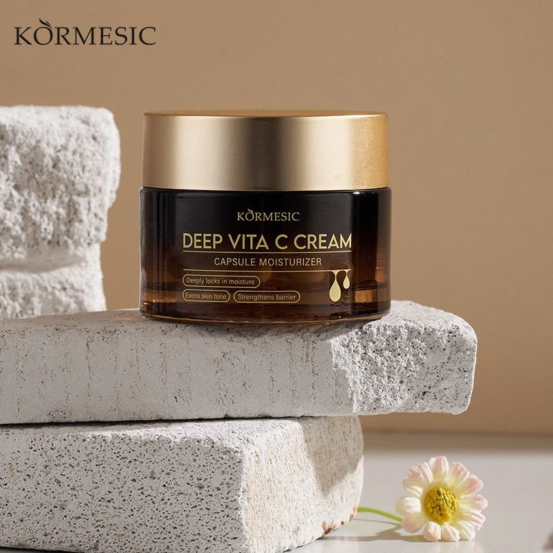 Kormesic Deep Vita C Capsule Moisturizer (70 g)